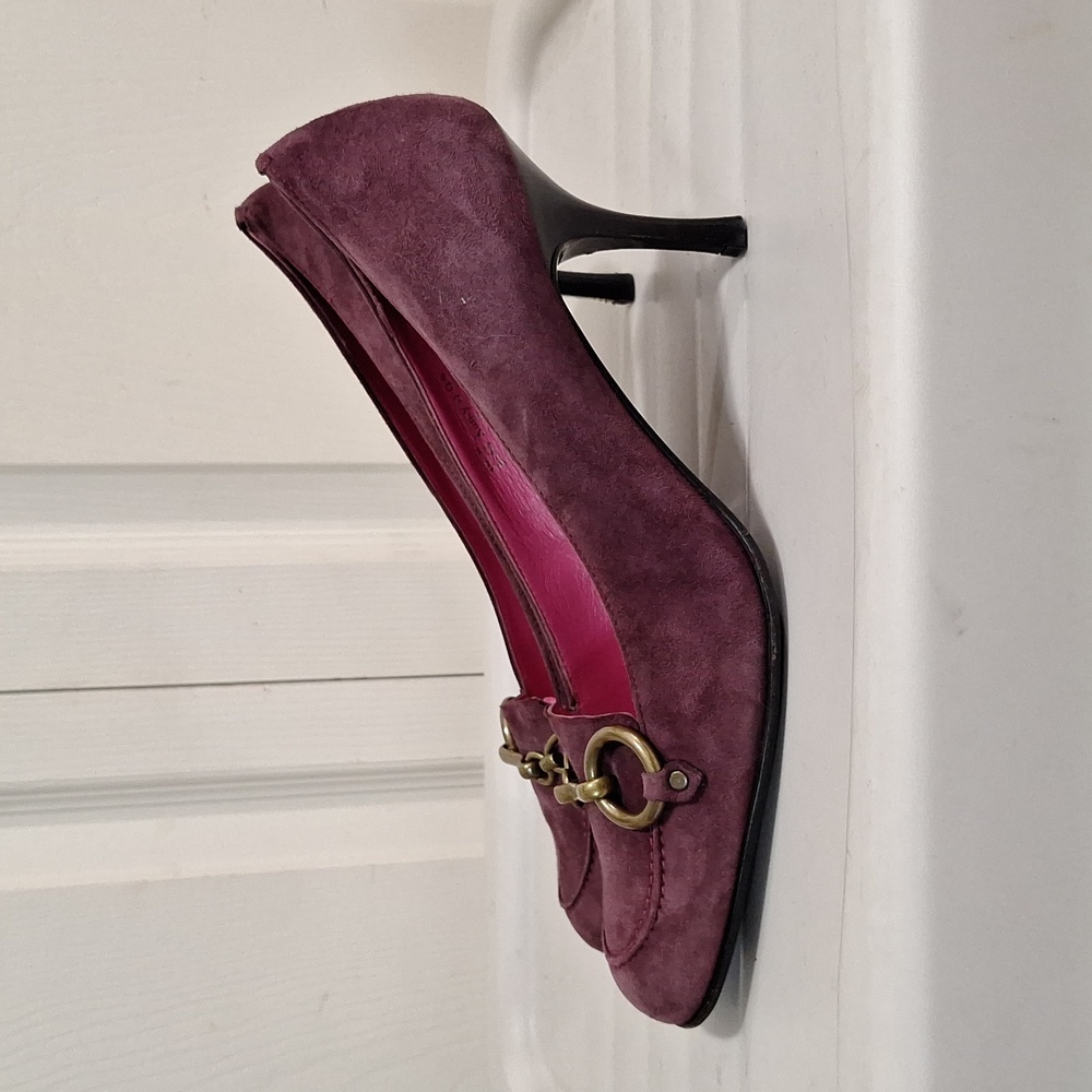 Coach "Aubry" leather suede slip-on loafer heels brass accent - 10 - merlot red - Picture 3 of 11